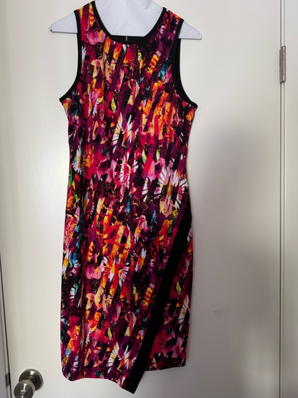 Maggy London Multicolor Floral-Abstract Sleeveless Sheath Dress